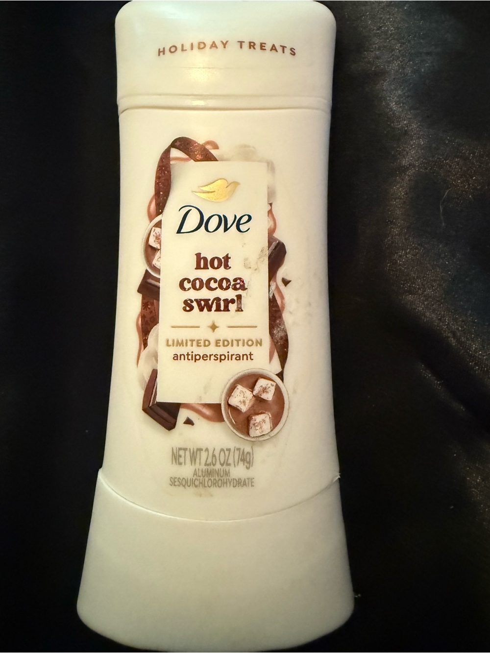Dove Hot Cocoa Swirl Limited Edition Antiperspirant - White